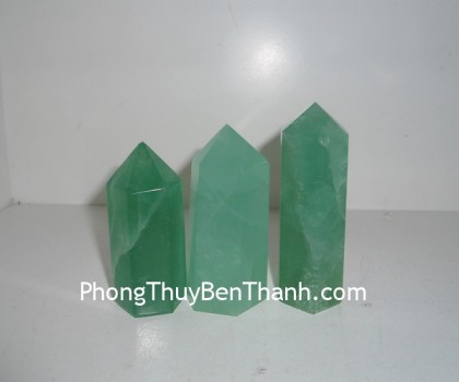 Trụ đá dạ quang xanh HM056-4